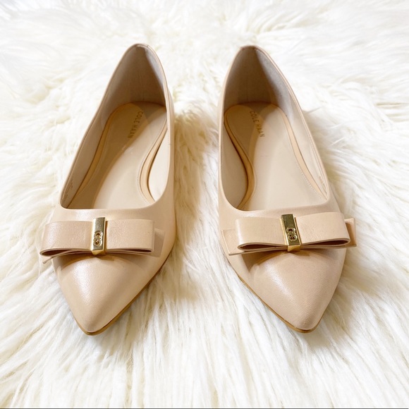 Cole Haan Shoes - COLE HAAN Nude Elsie Bow Skimmer Flats Size 9